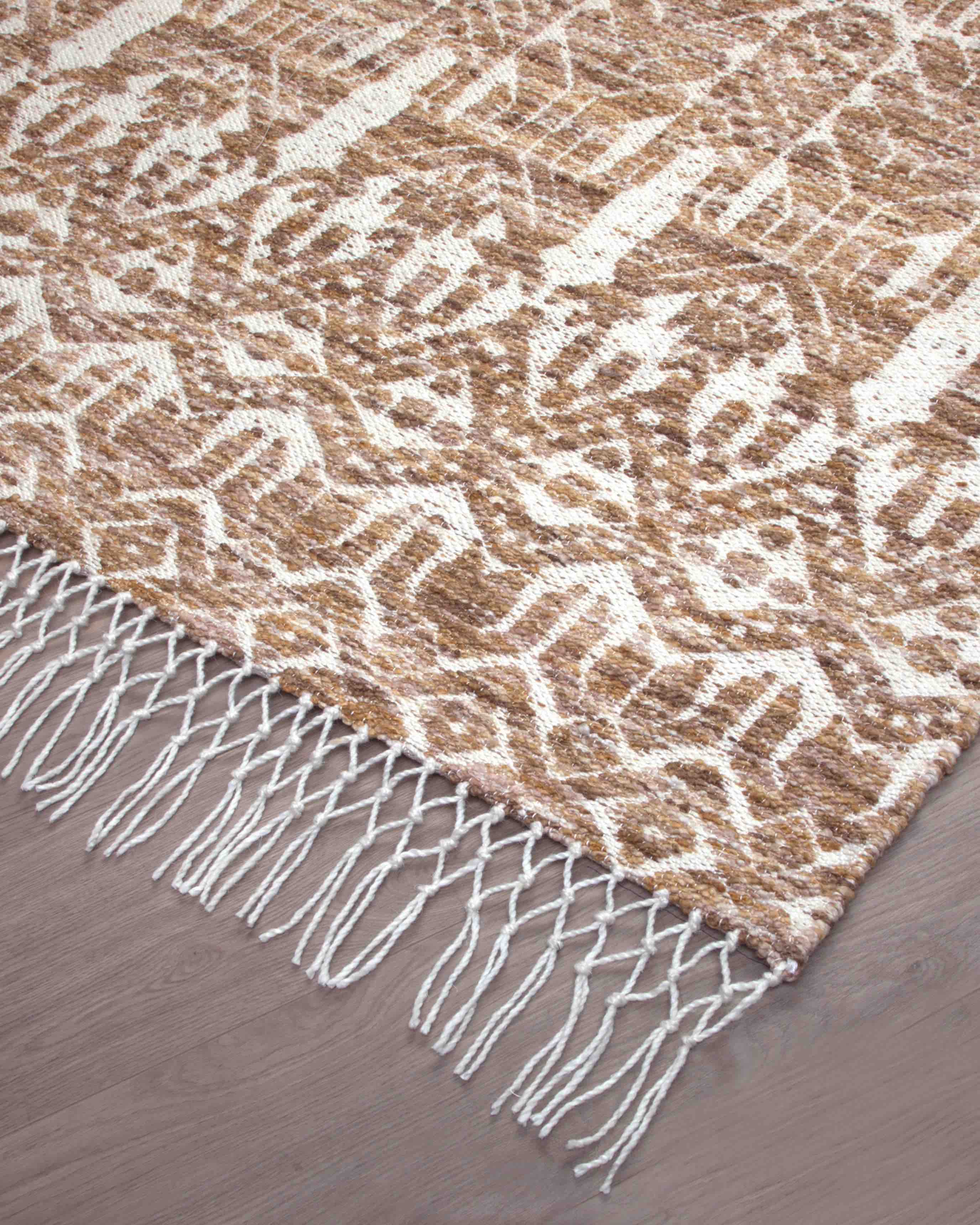 Alcamo-ALC-02Ivory.Mustard