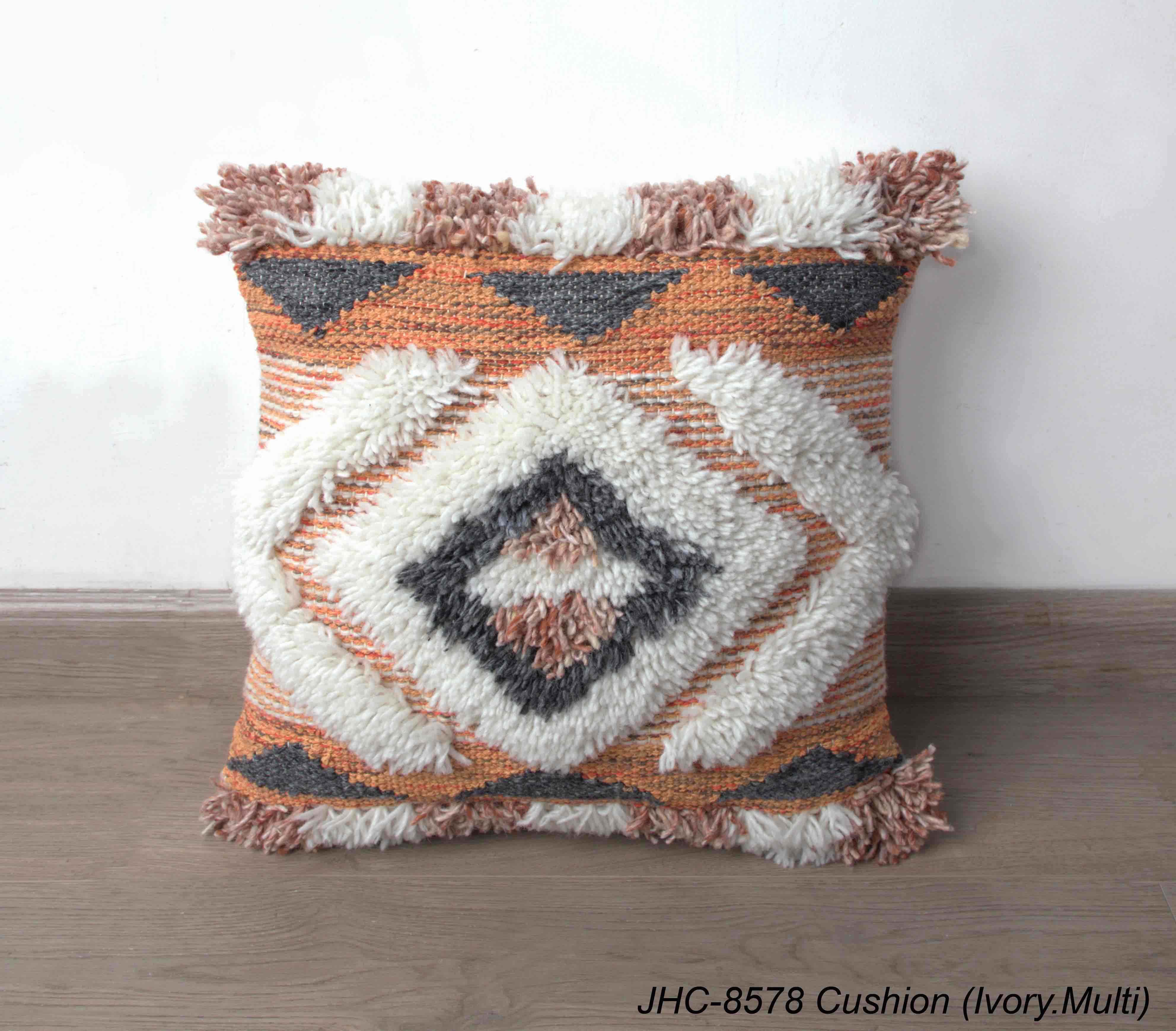 Cushion JHC-8578 Ivory Multi 18x18